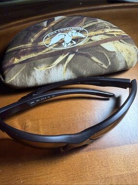 Duck Commander Men’s Matte Brown Sport Sunglasses